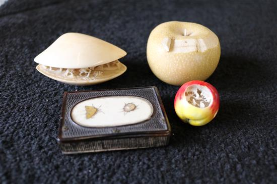 2 Japanese coloured ivory models of fruit, an inlaid horn vesta case and a model of a clam